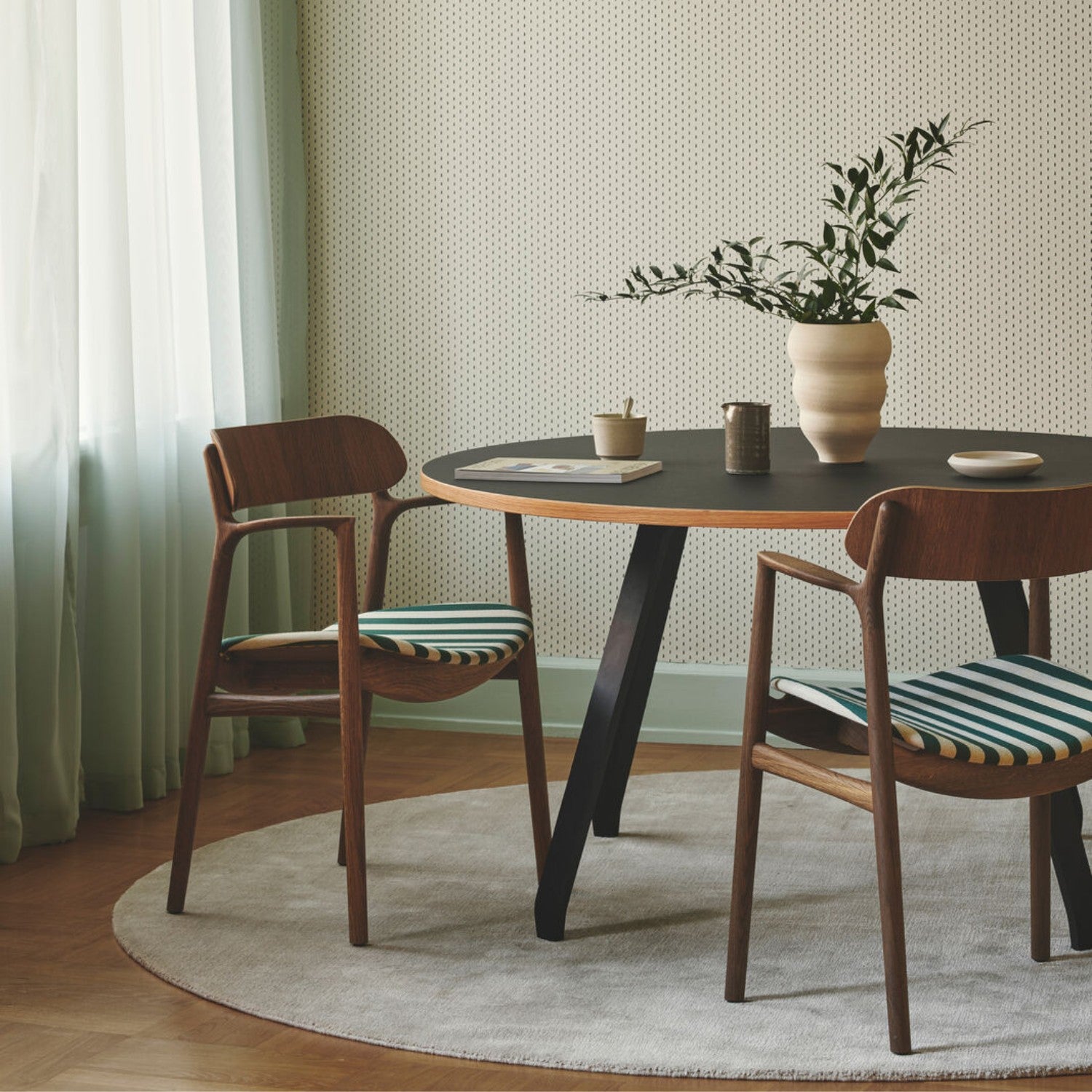 ASGER - Chair