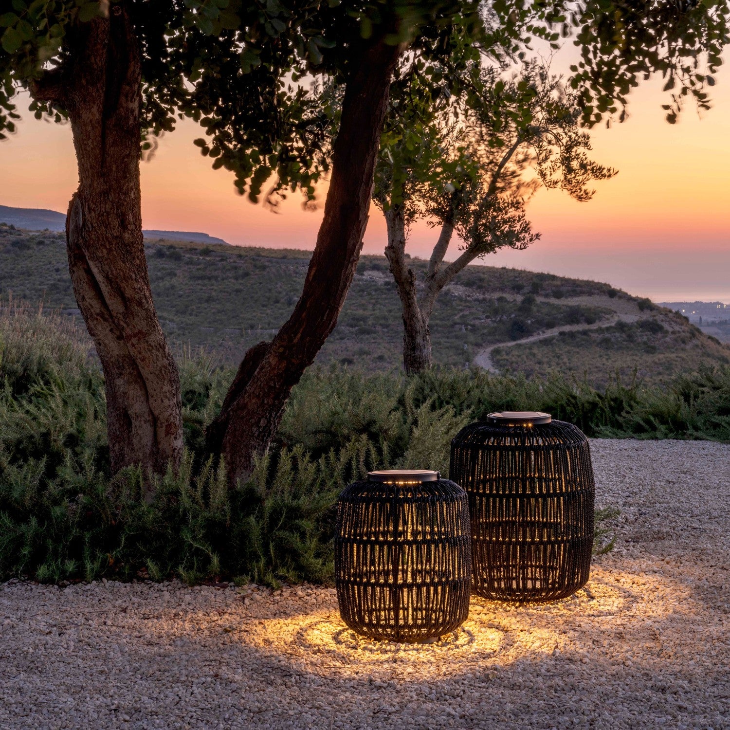NOTO OVAL - Outdoor Portable Floor Lamp