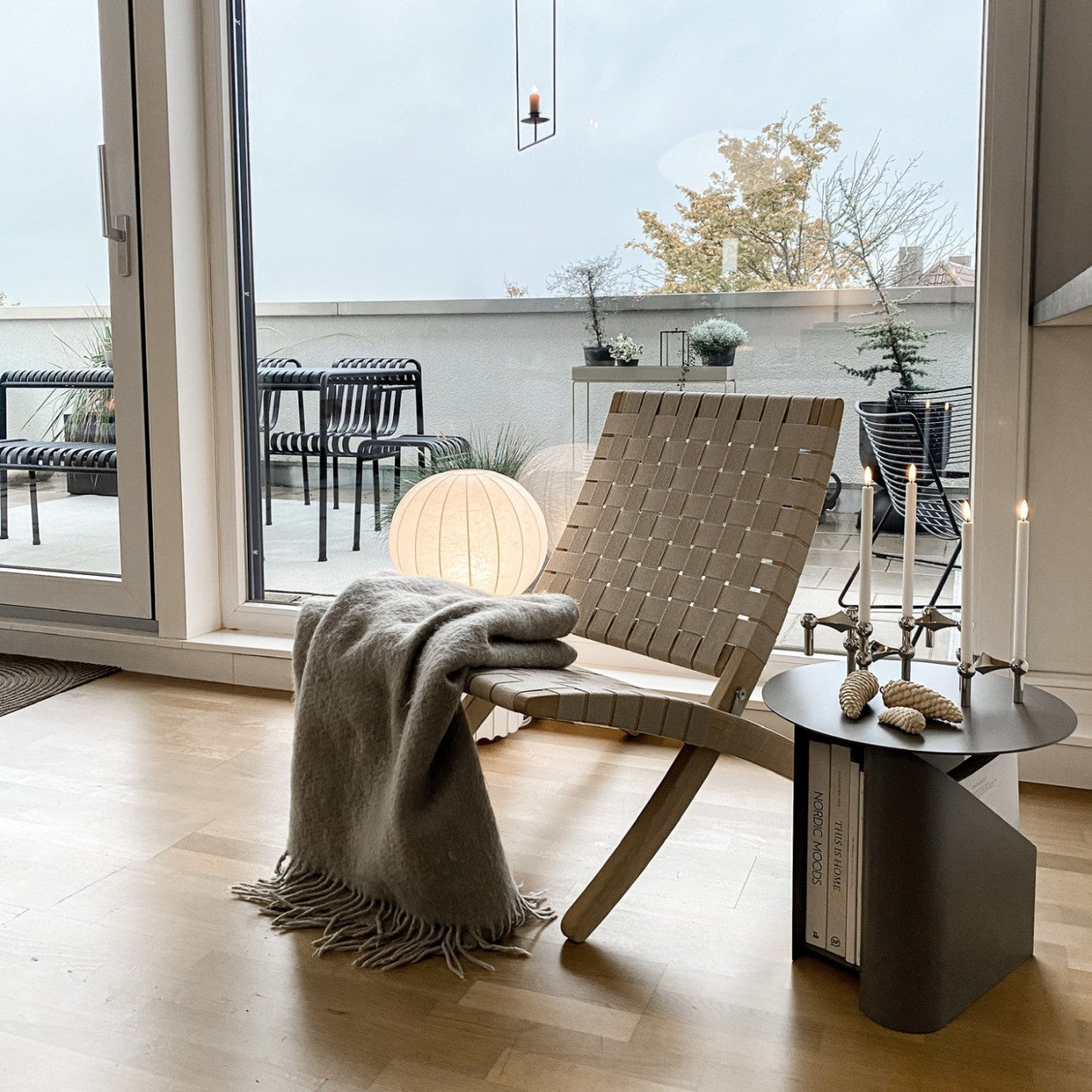 SENTRUM - Table d'appoint