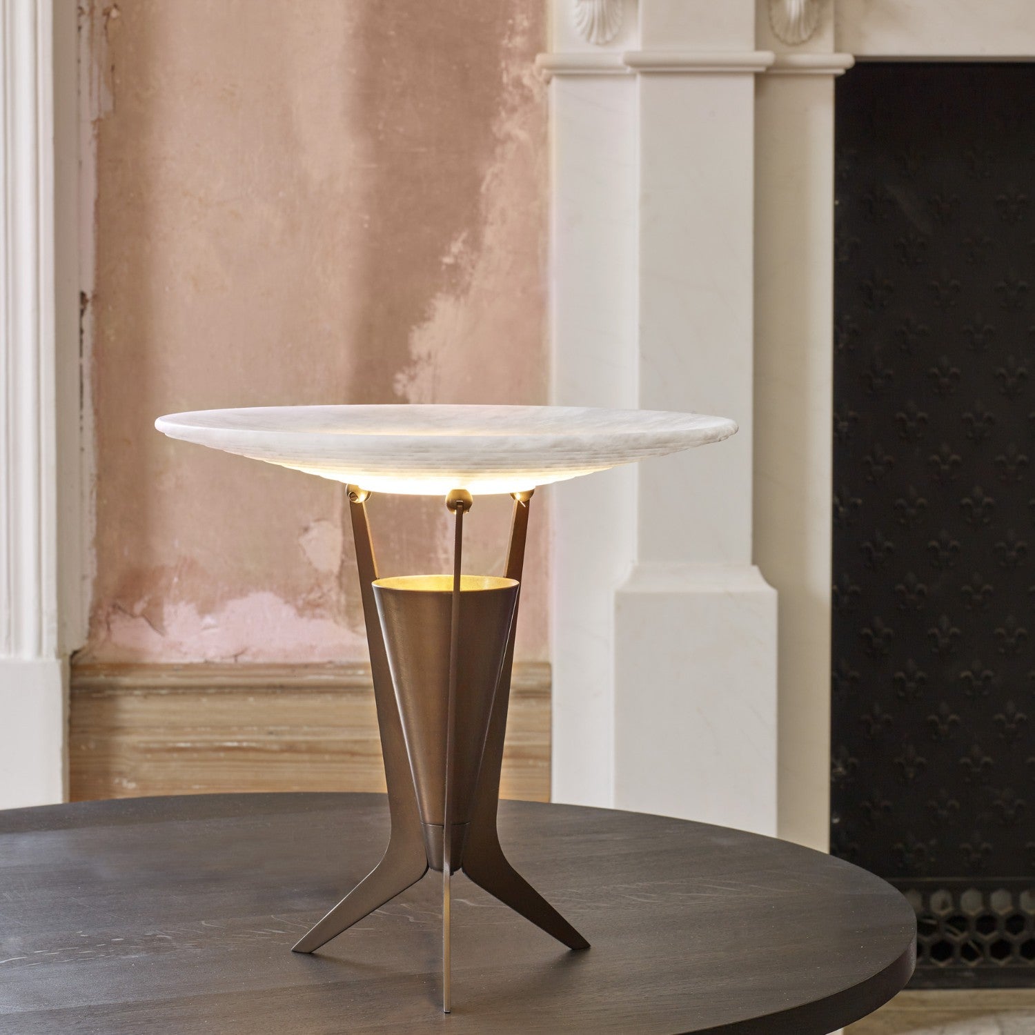 ARAGON - Table Lamp