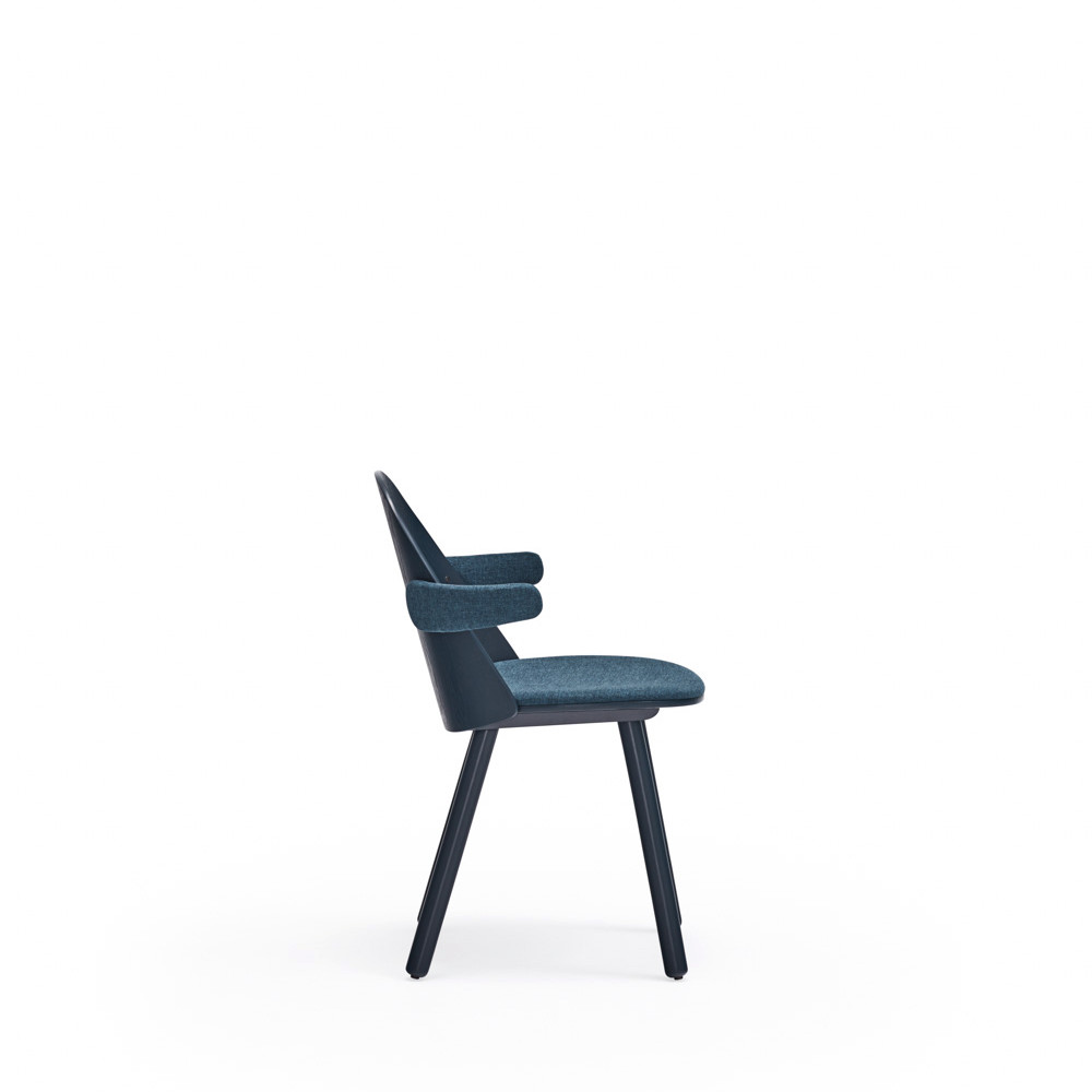 UMA - Armchair