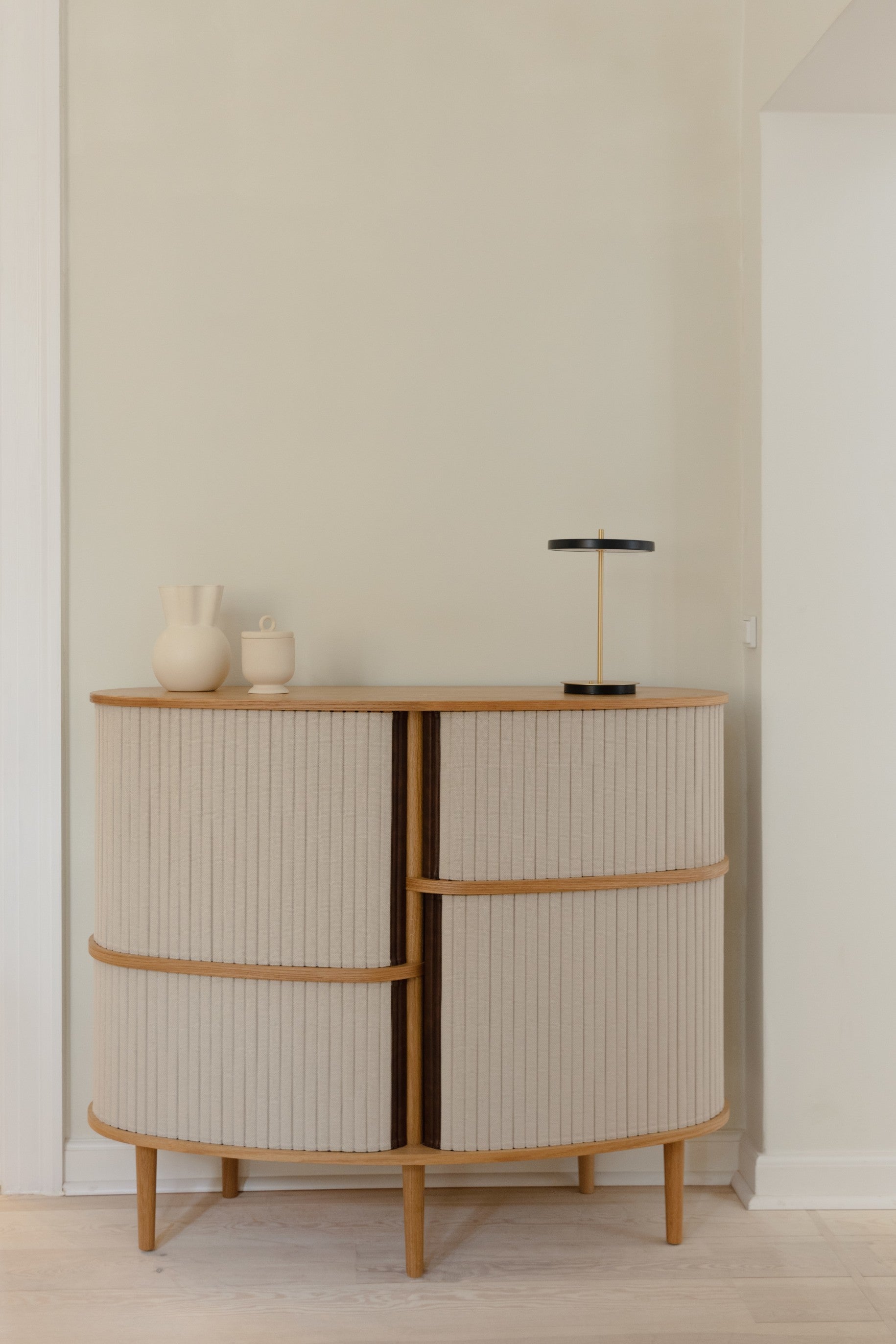 AUDACIOUS - Highboard